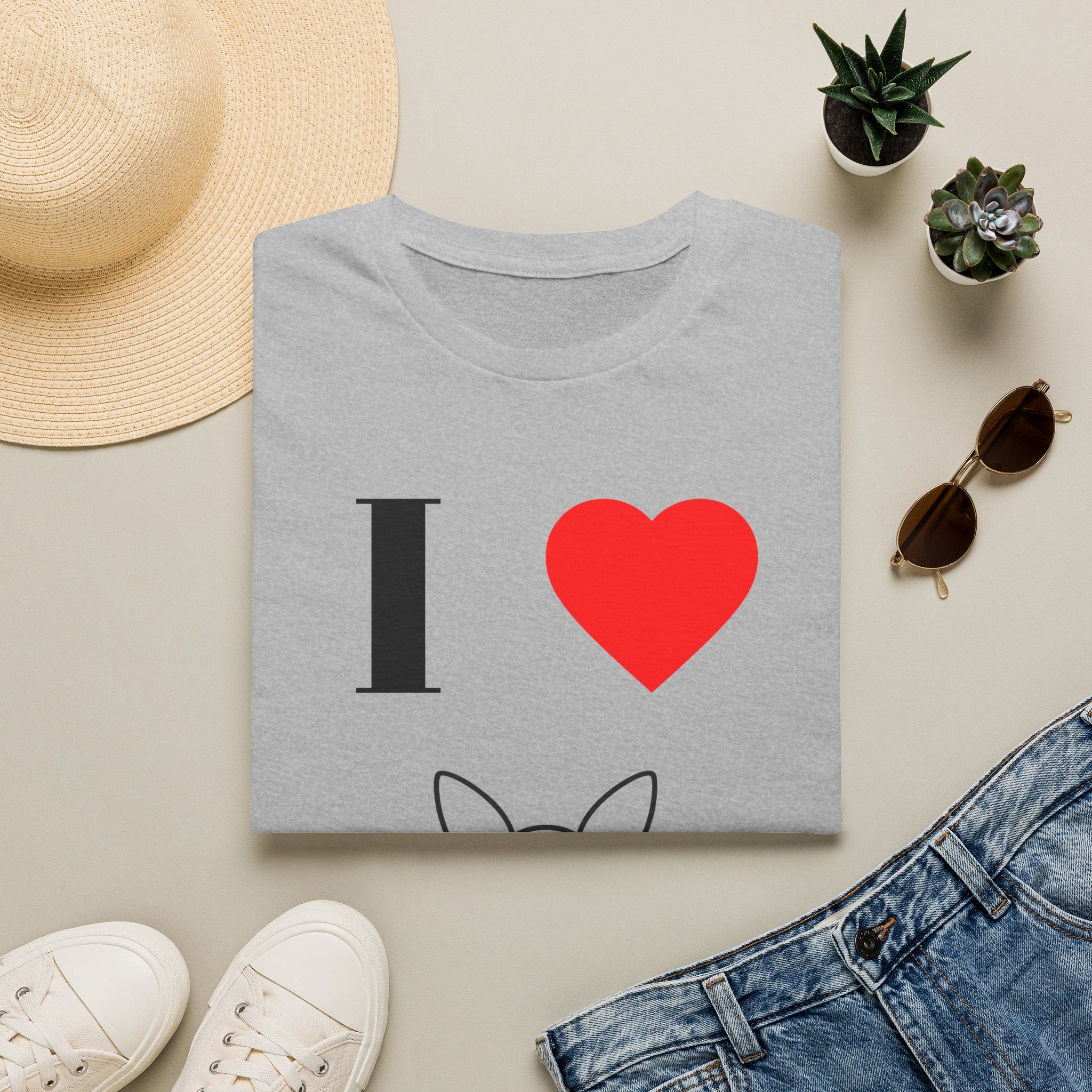 I ❤️ Chihuahuas | Cute Chihuahua Lover T-Shirt